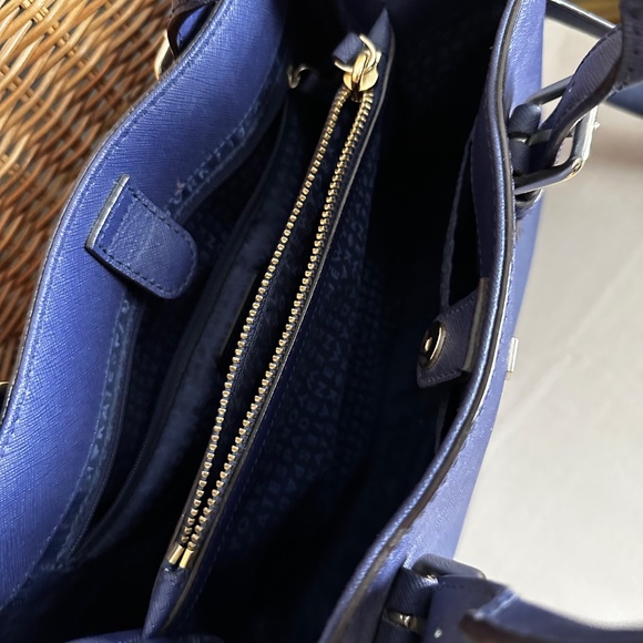 Beautiful Navy Blue Kate Spade Satchel - Picture 2 of 5